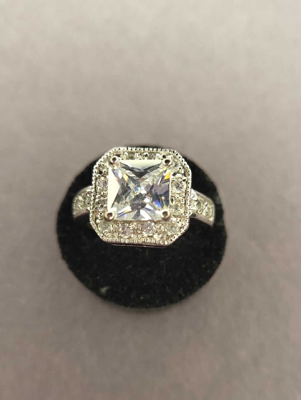 Silver Women's Ring with Clear Gemstones
